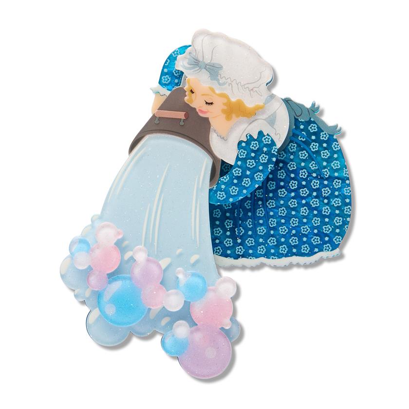 Erstwilder - Dame Washalot Brooch