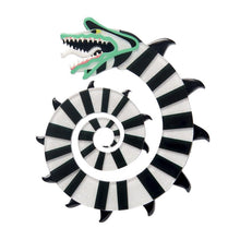 Erstwilder - Sandworm Brooch