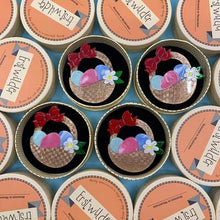 Erstwilder - EGG HUNTER'S HAMPER BROOCH