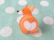 Vera Chan - Corgi bum brooch