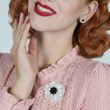 Erstwilder - POPPY FIELD BROOCH (White)