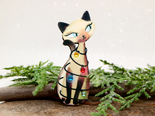 Laliblue - Siamese Cat with Christmas Lights Brooch